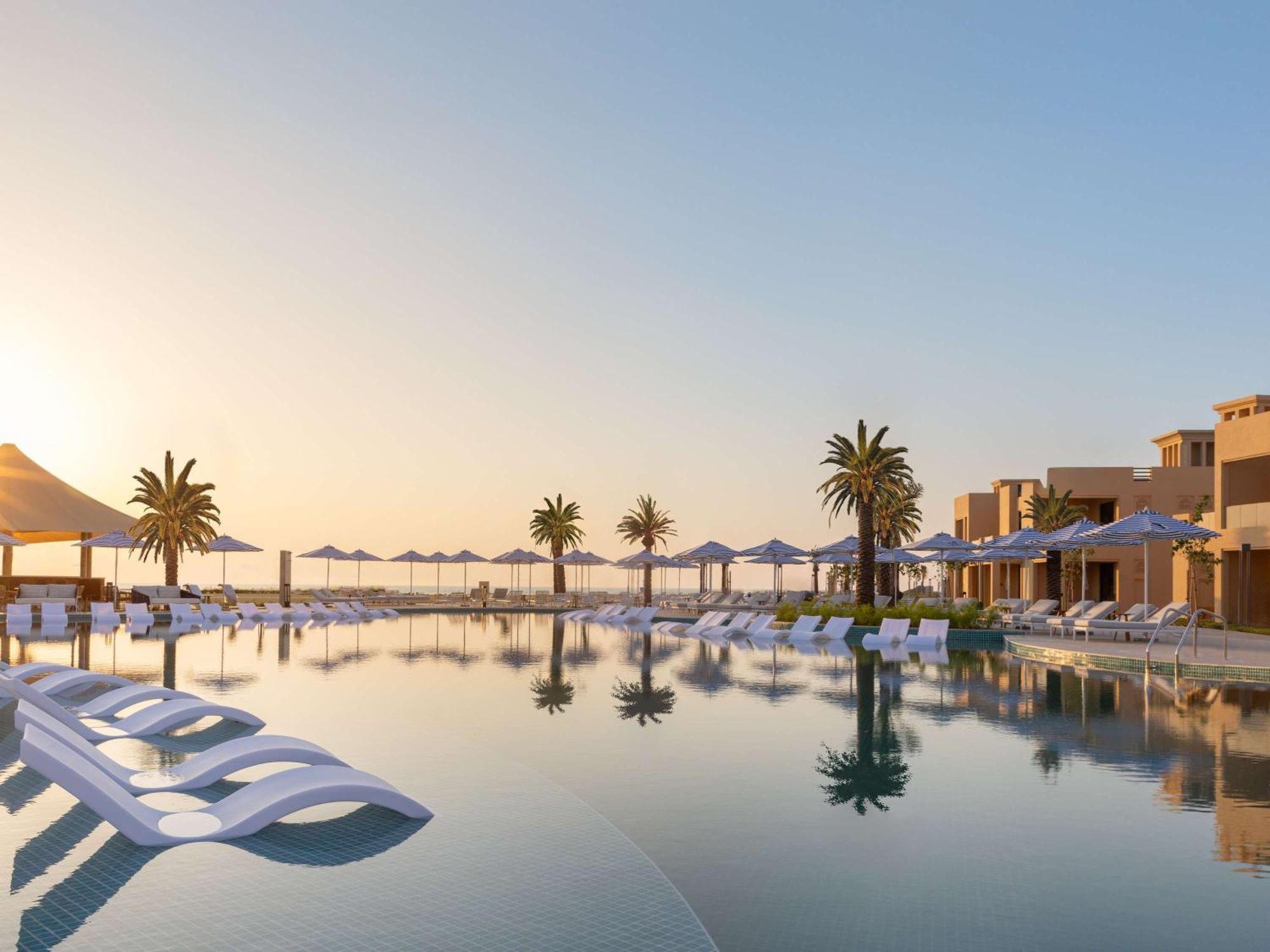 Sofitel Al Hamra Beach Resort 拉斯阿尔卡麦 外观 照片